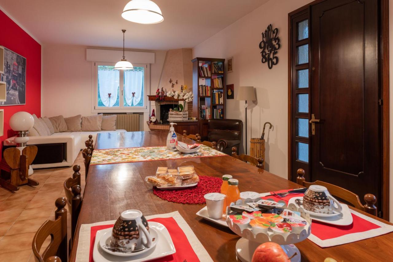Al Casale B&B カザルセルーゴ エクステリア 写真